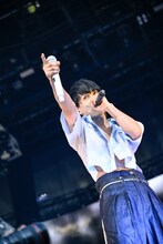 TAKUYA∞（Vo）（撮影：平野タカシ）