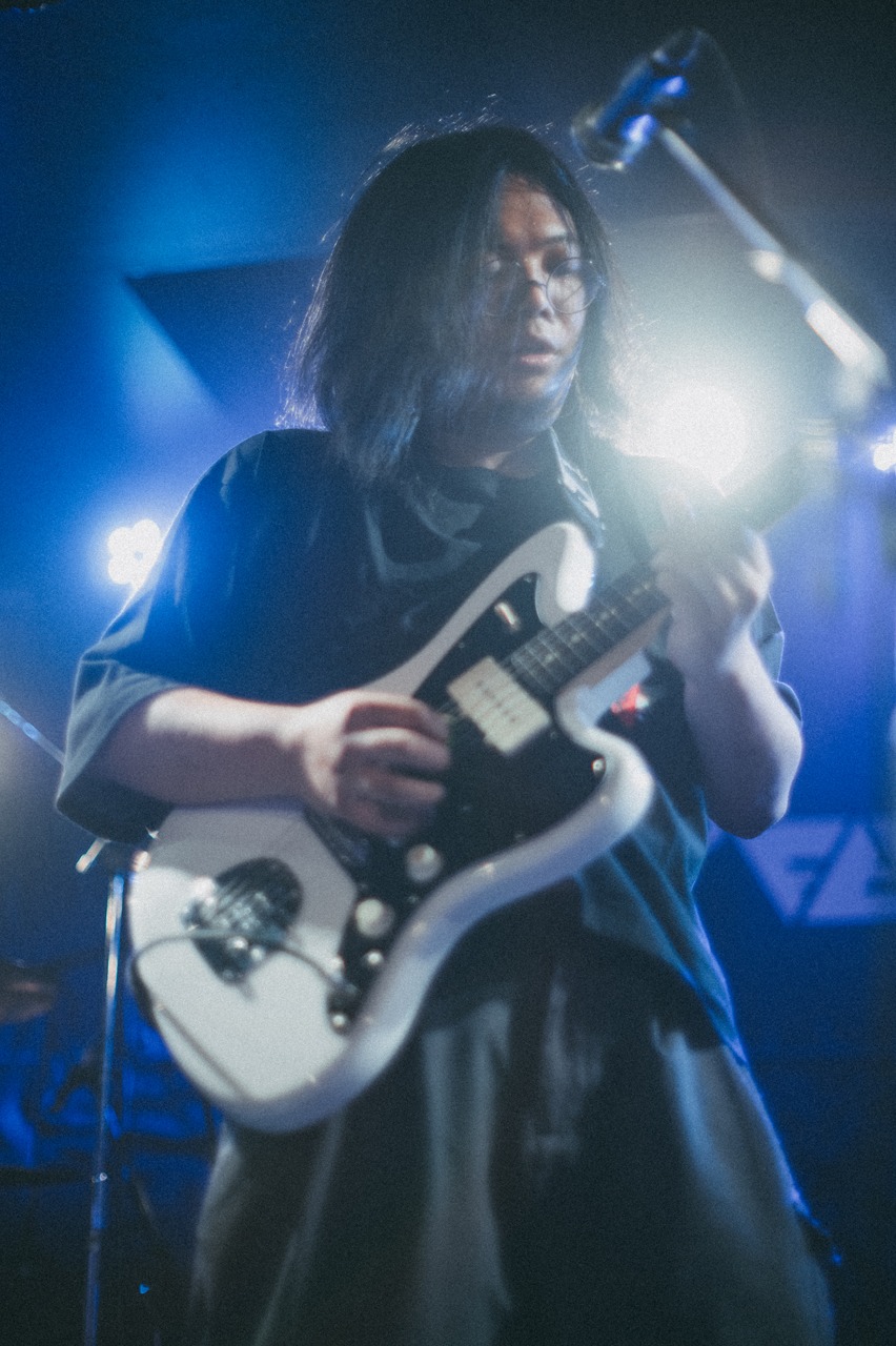 クビ（G, Vo / Chinese Football）（Photo by Machida Chiaki）