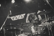 吉田雄介（Dr / tricot）（Photo by Machida Chiaki）