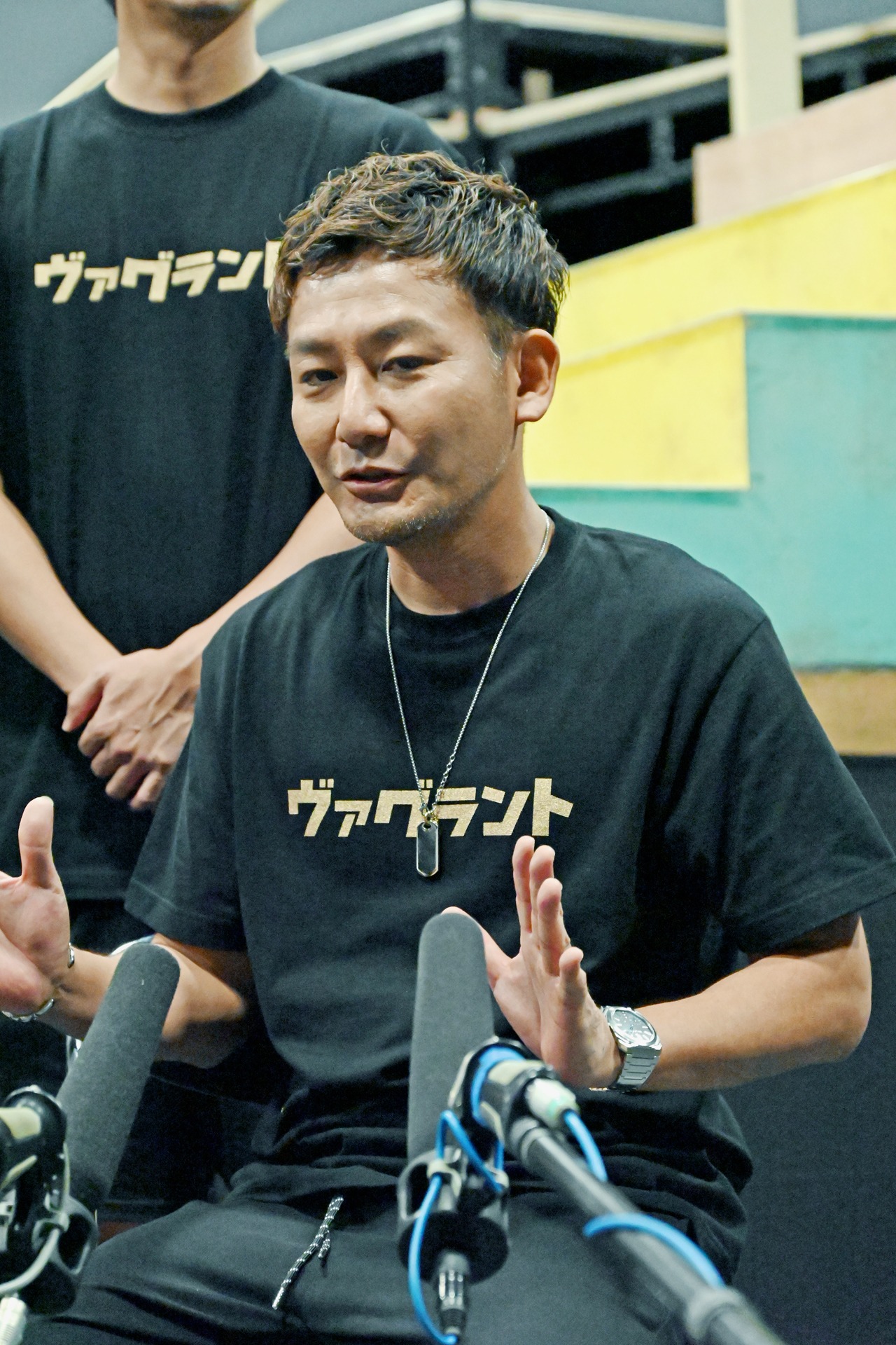 新藤晴一
