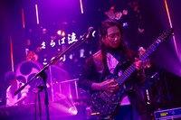 町屋（G, Vo）（撮影：木村泰之）