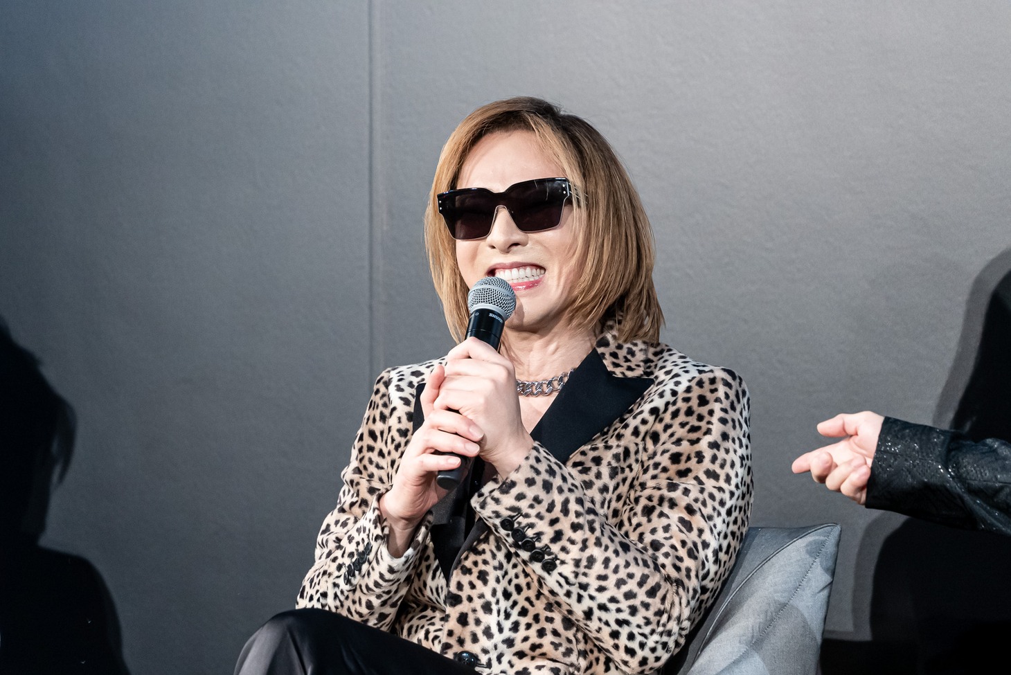 YOSHIKI（Dr, Piano）