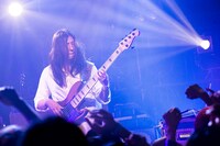 安井英人（B）（Photo by MAYUMI）