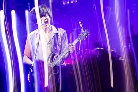 金井政人（Vo, G）（Photo by MAYUMI）