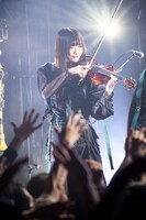 RINA（Violin）（Photo by MAYUMI）