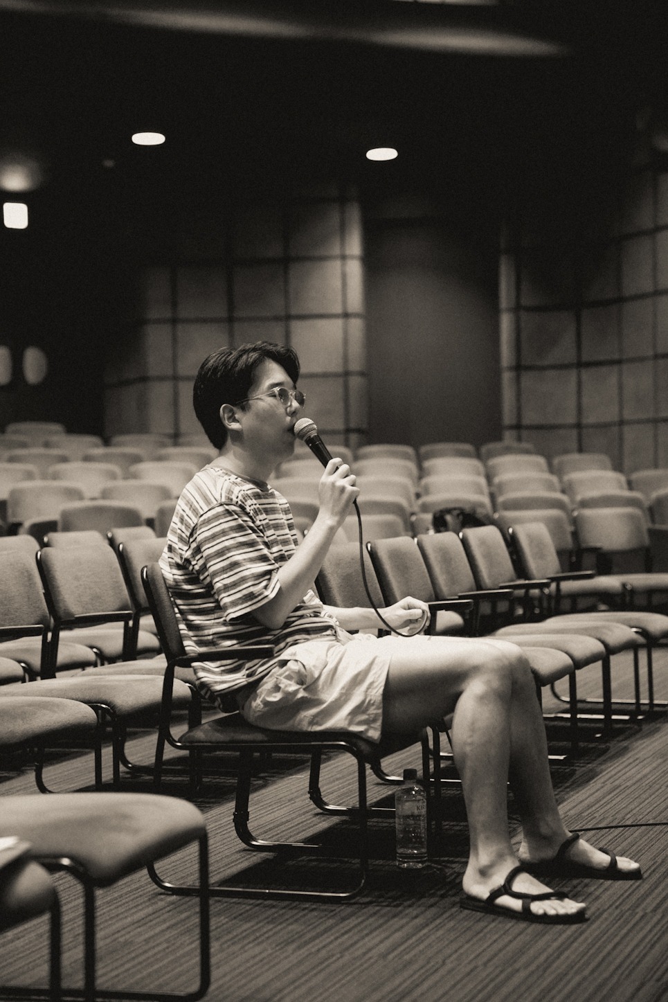 リハーサル時の安部勇磨（Vo）。（Photo by Asami Nobuoka）