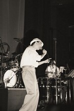 安部勇磨（Vo）（Photo by Asami Nobuoka）