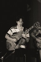 嘉本康平（G）（Photo by Asami Nobuoka）