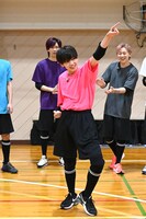 特技を披露する山本龍人（ICEx）。