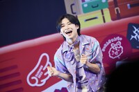 鈴木志音（THE SUPER FRUIT）（撮影：上溝恭香）