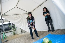 木刀を勢いよく振り下ろす元剣道部の小久保柚乃。