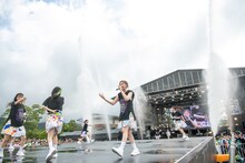 「エビ中 夏のファミリー遠足 略してファミえん in 山中湖 2023」の様子。