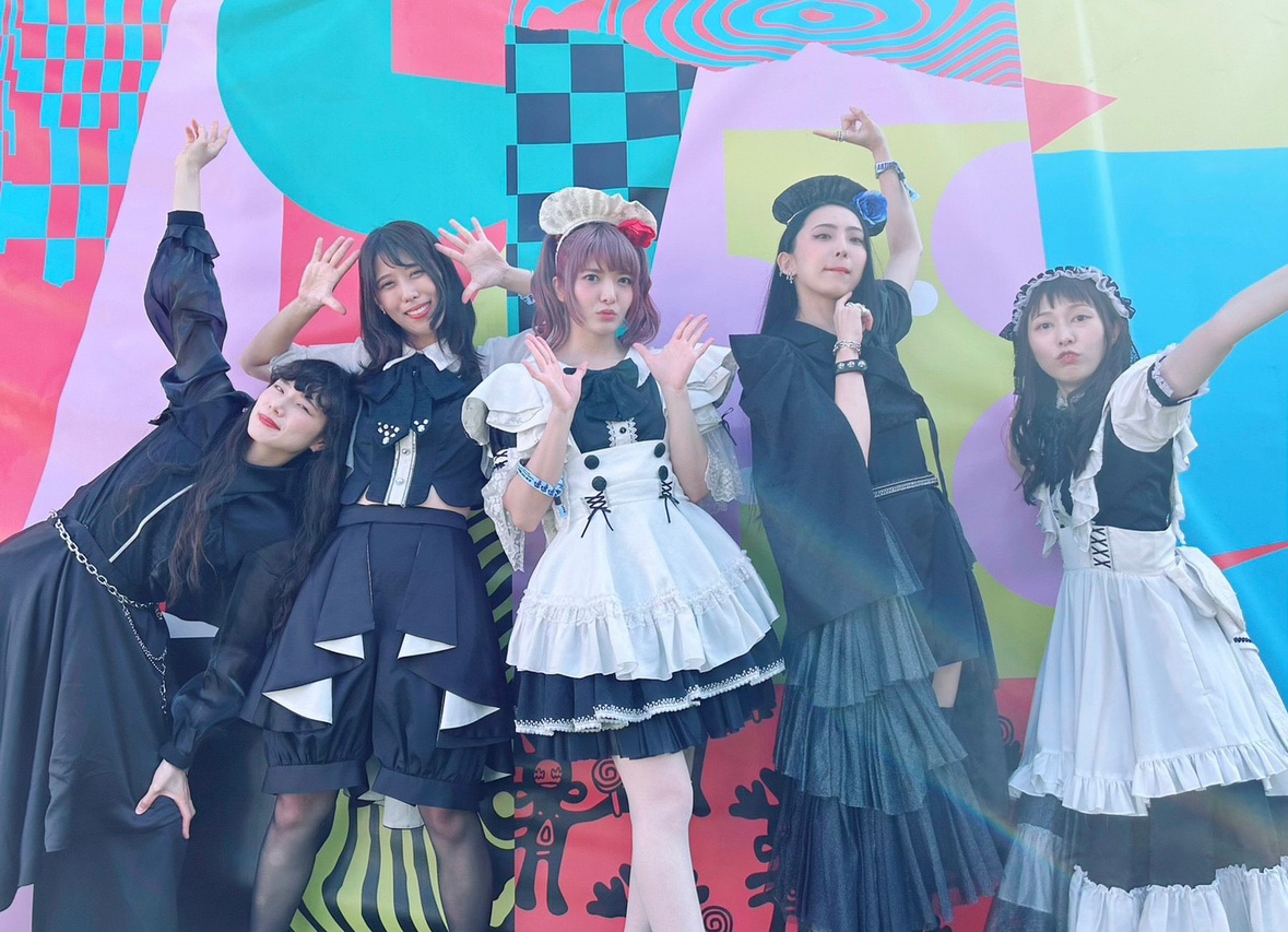BAND-MAID