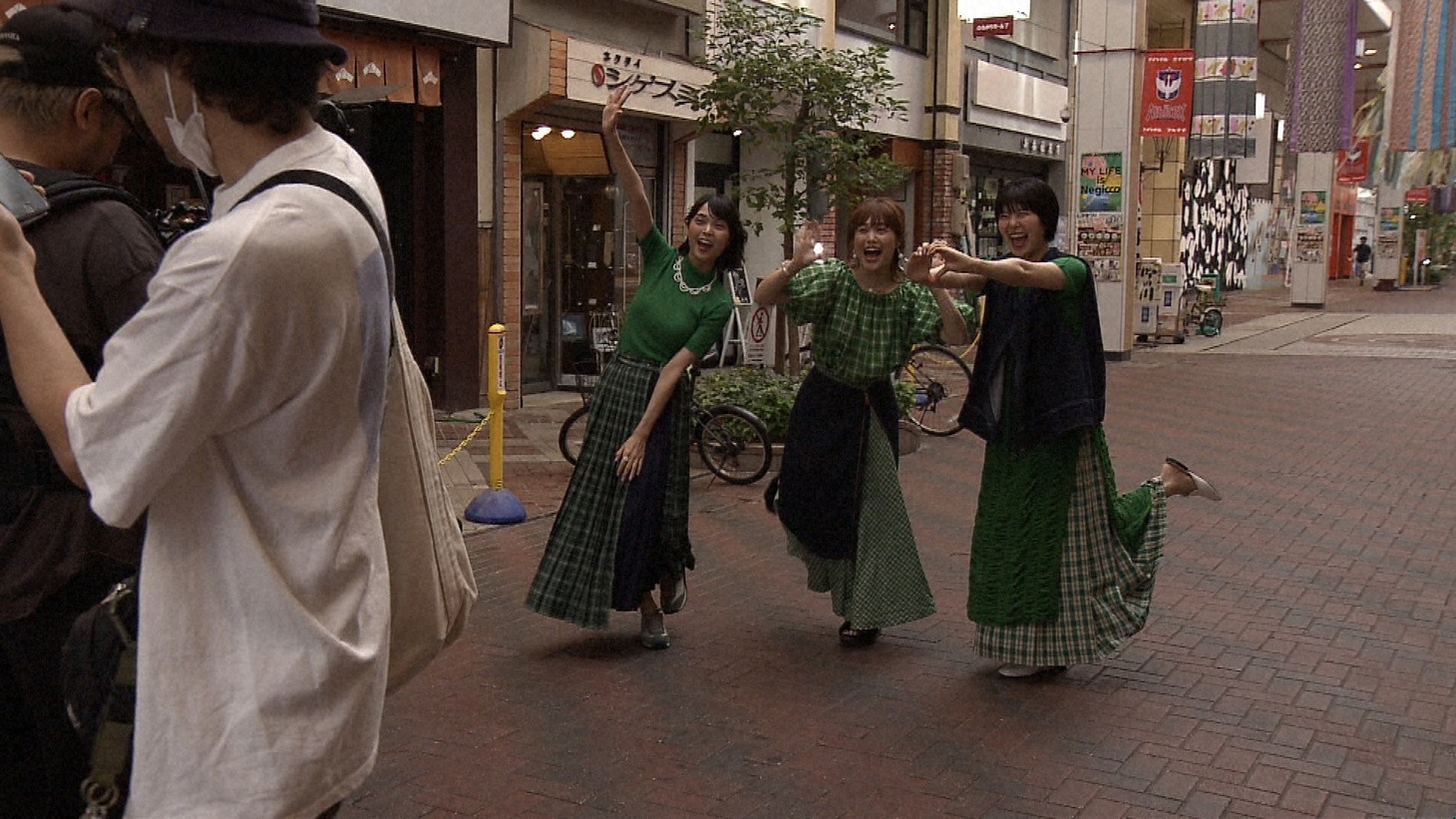 8月12日放送「Dearにっぽん」よりNegicco。（写真提供：NHK）