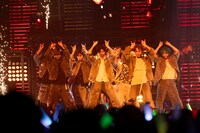 超特急（撮影：米山三郎）