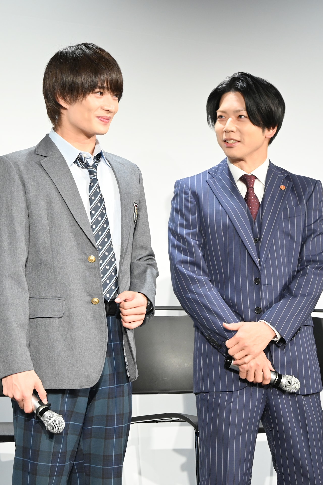 左から浮所飛貴、増田貴久。 - 「ギフテッド」は増田貴久の