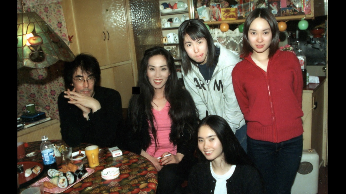 「シーナ＆ロケッツ 鮎川誠 ～ロックと家族の絆～」より。 (c)RKB毎日放送/TBSテレビ（Photo by Fred B Slinger）