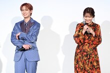 白岩瑠姫（JO1）と久間田琳加。白岩瑠姫（JO1）と久間田琳加。