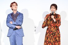 白岩瑠姫（JO1）と久間田琳加。