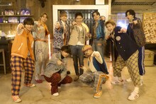 郷ひろみとFANTASTICS from EXILE TRIBE。(c)日本テレビ