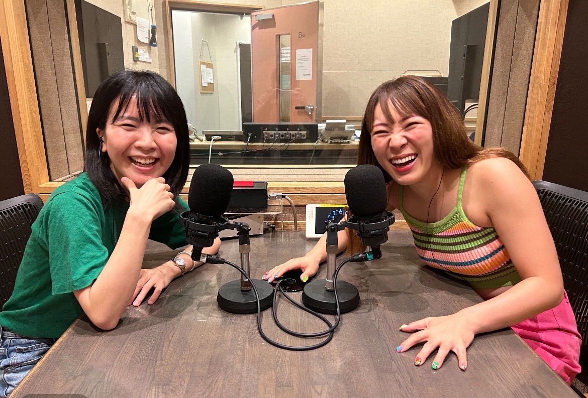 橋本絵莉子とフワちゃん。