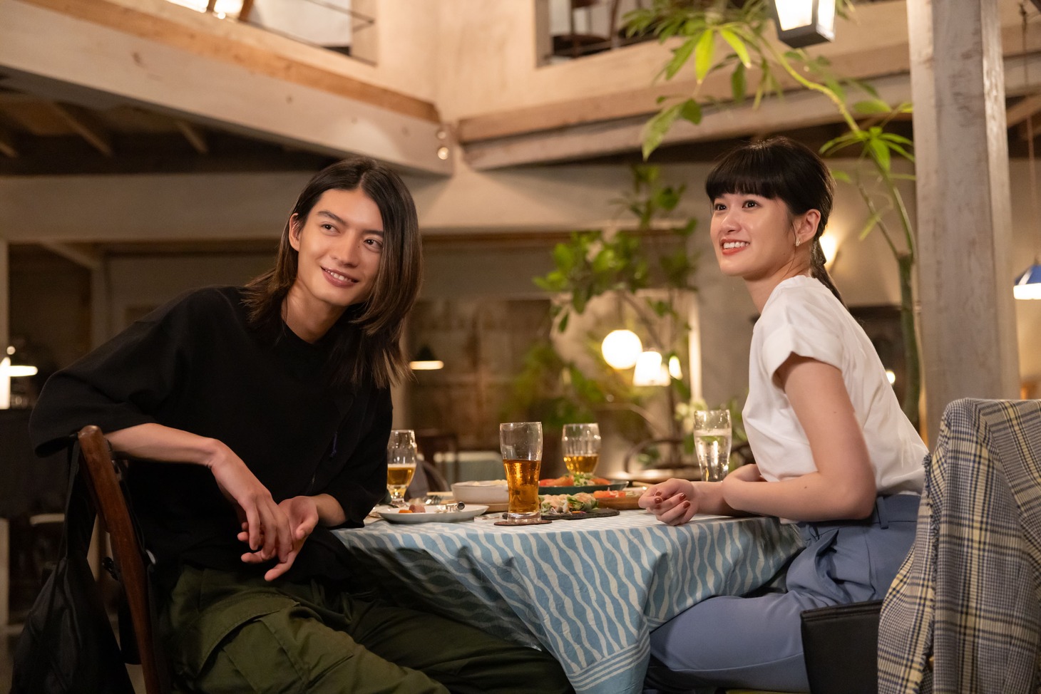 第1話「計算沼」より。(c)「沼オトコと沼落ちオンナのmidnight call」製作委員会