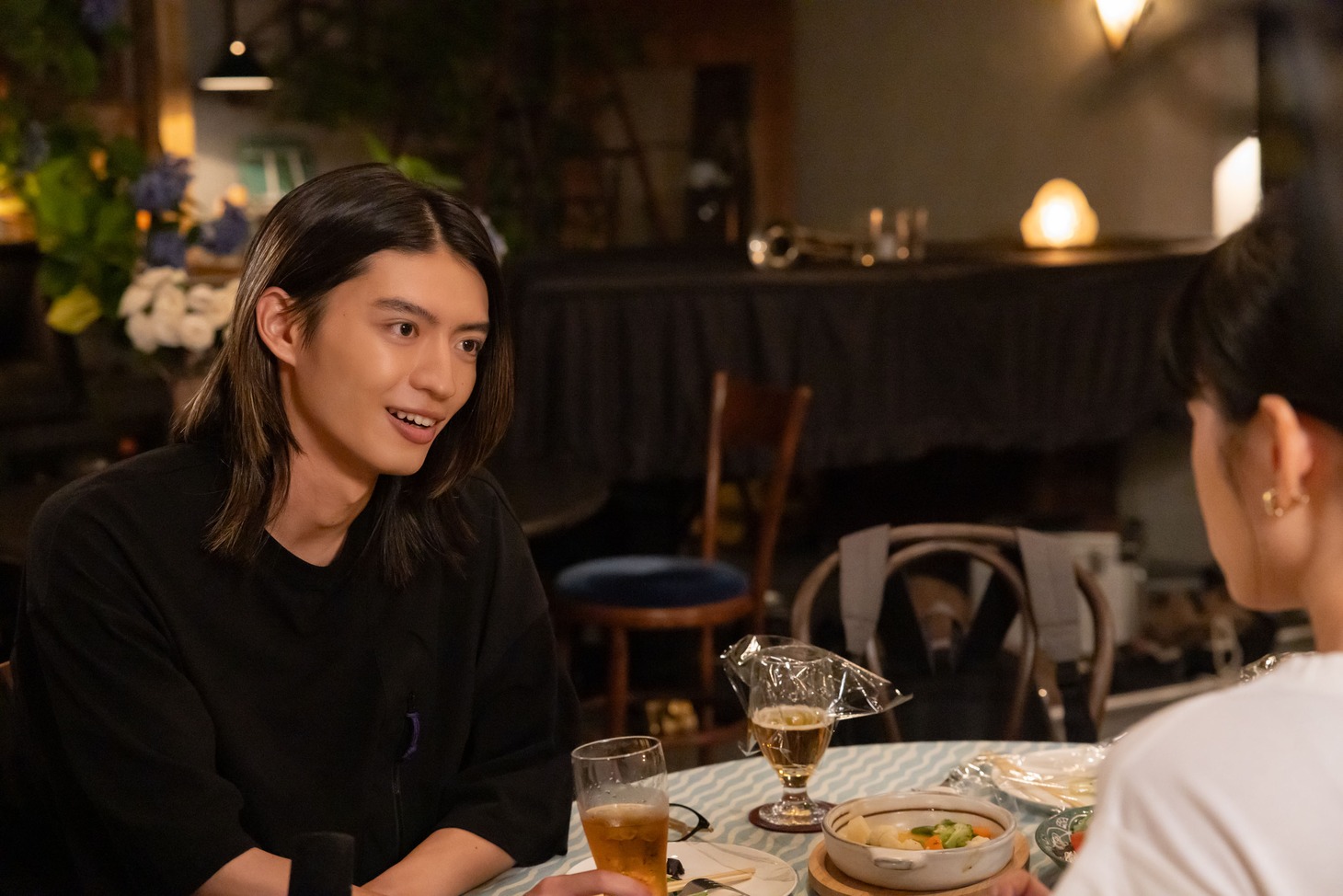 第1話「計算沼」より。(c)「沼オトコと沼落ちオンナのmidnight call」製作委員会