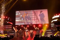 「Category」のパフォーマンスの様子。