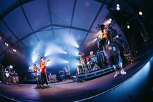 PEOPLE 1（撮影：小杉歩）