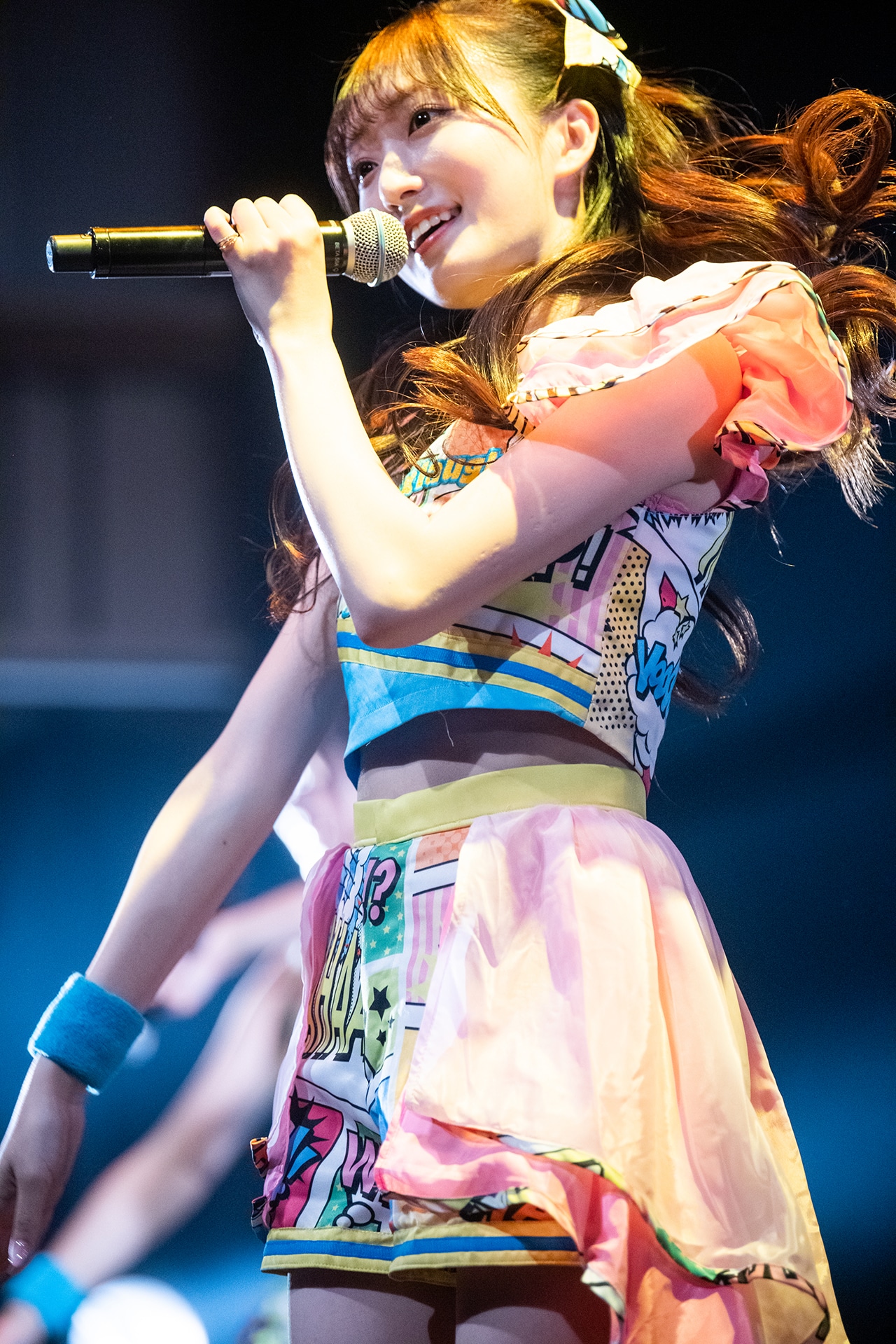 日比野芽奈