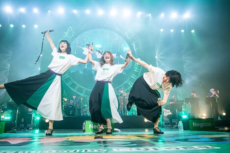 Negicco。左からKaede、Nao☆、Megu。