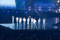 ZEROBASEONE (c)WAKEONE