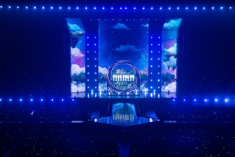 ZEROBASEONE (c)WAKEONE