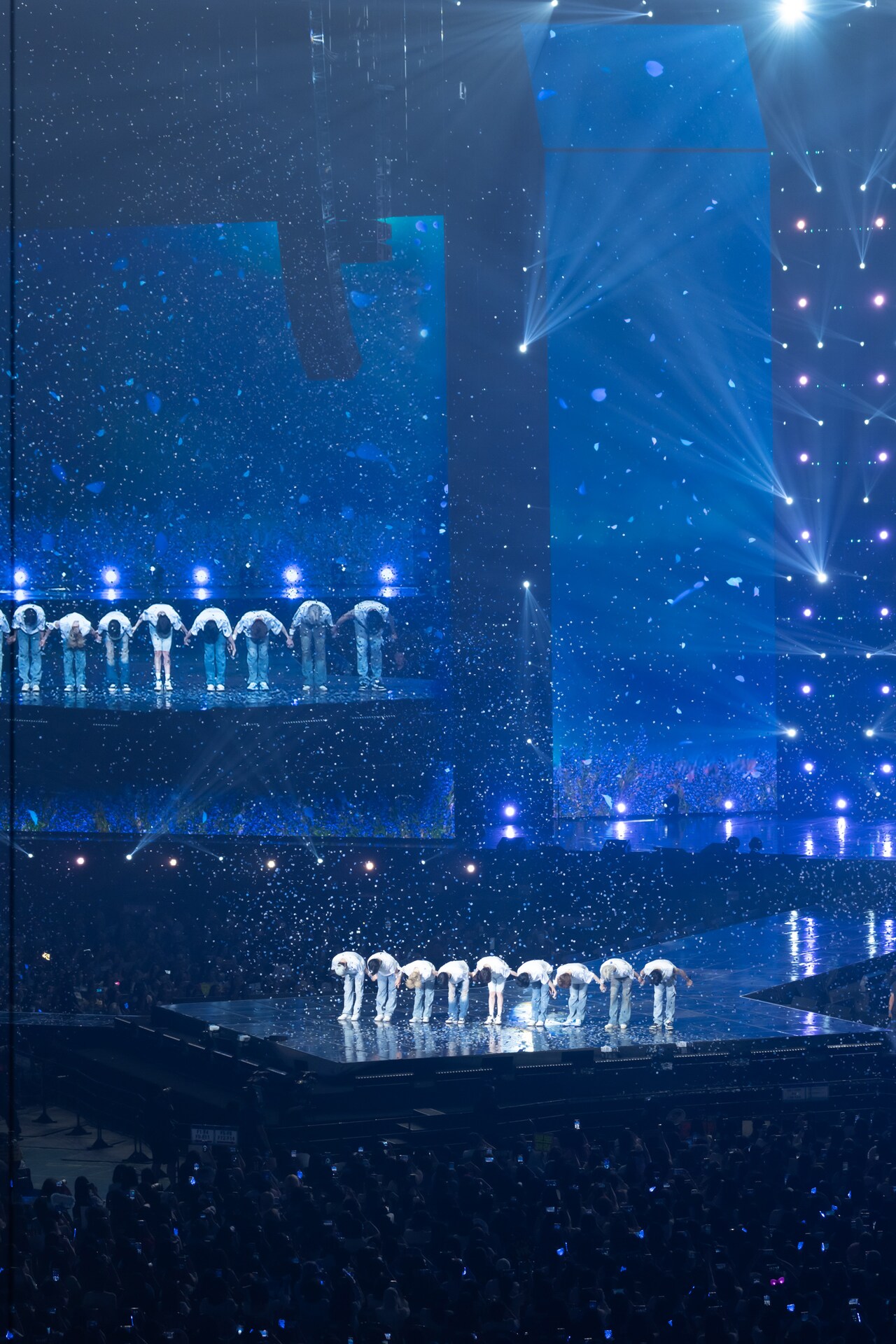 ZEROBASEONE初ファンコンサートが終了、高尺スカイドームでZEROSEとの