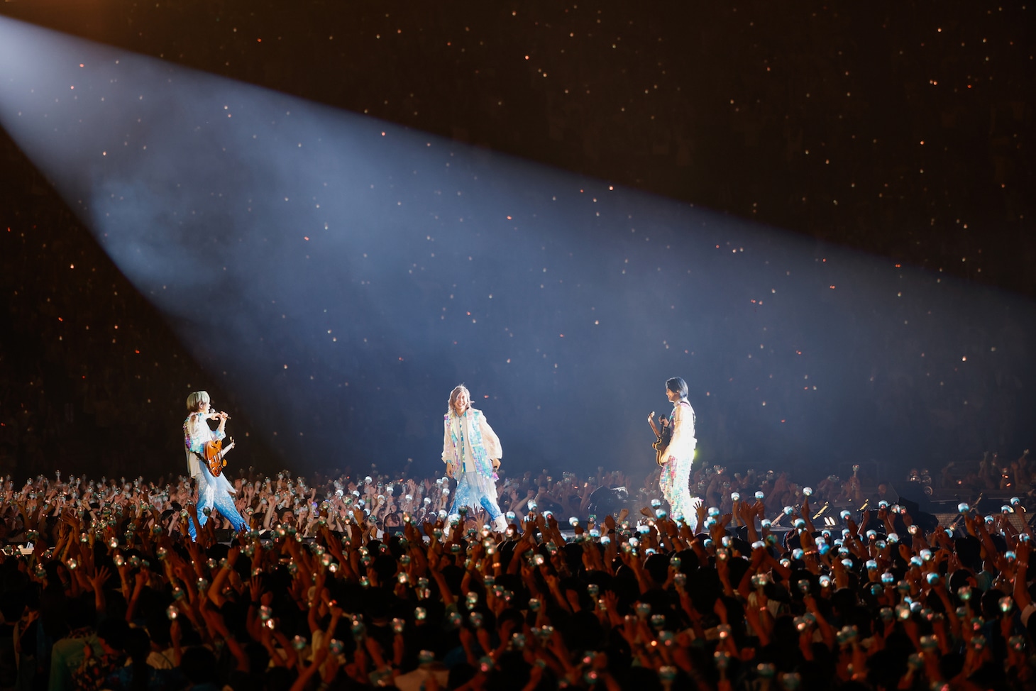 「Mrs. GREEN APPLE DOME LIVE 2023 “Atlantis”」の様子。（撮影：田中聖太郎写真事務所）