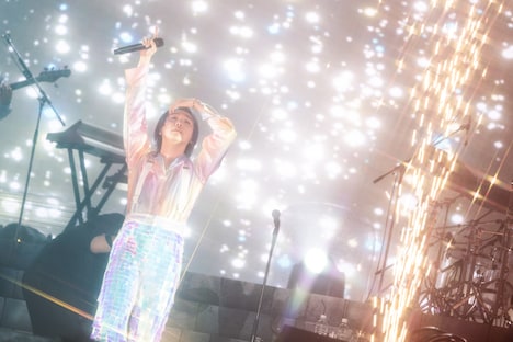 大森元貴（Vo, G）（撮影：田中聖太郎写真事務所）