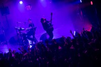 Kroiの千葉大樹（Key）と長谷部悠生（G）。