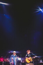 吉田山田（撮影：白石達也）