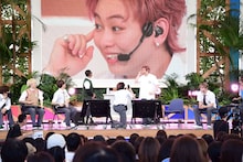 シューヤが“超スッパ汁”を飲んだときの様子。