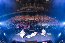 TENSONG「アーティストミマン」の様子。（Photo by Azusa Takada）