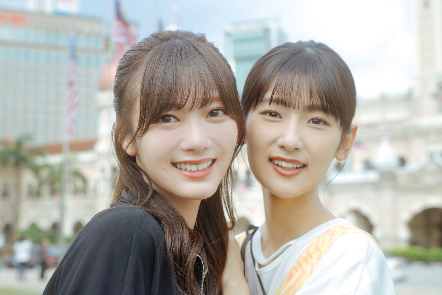 田村保乃（左）と井上梨名（右）のツーショット。（撮影：上山陽介）