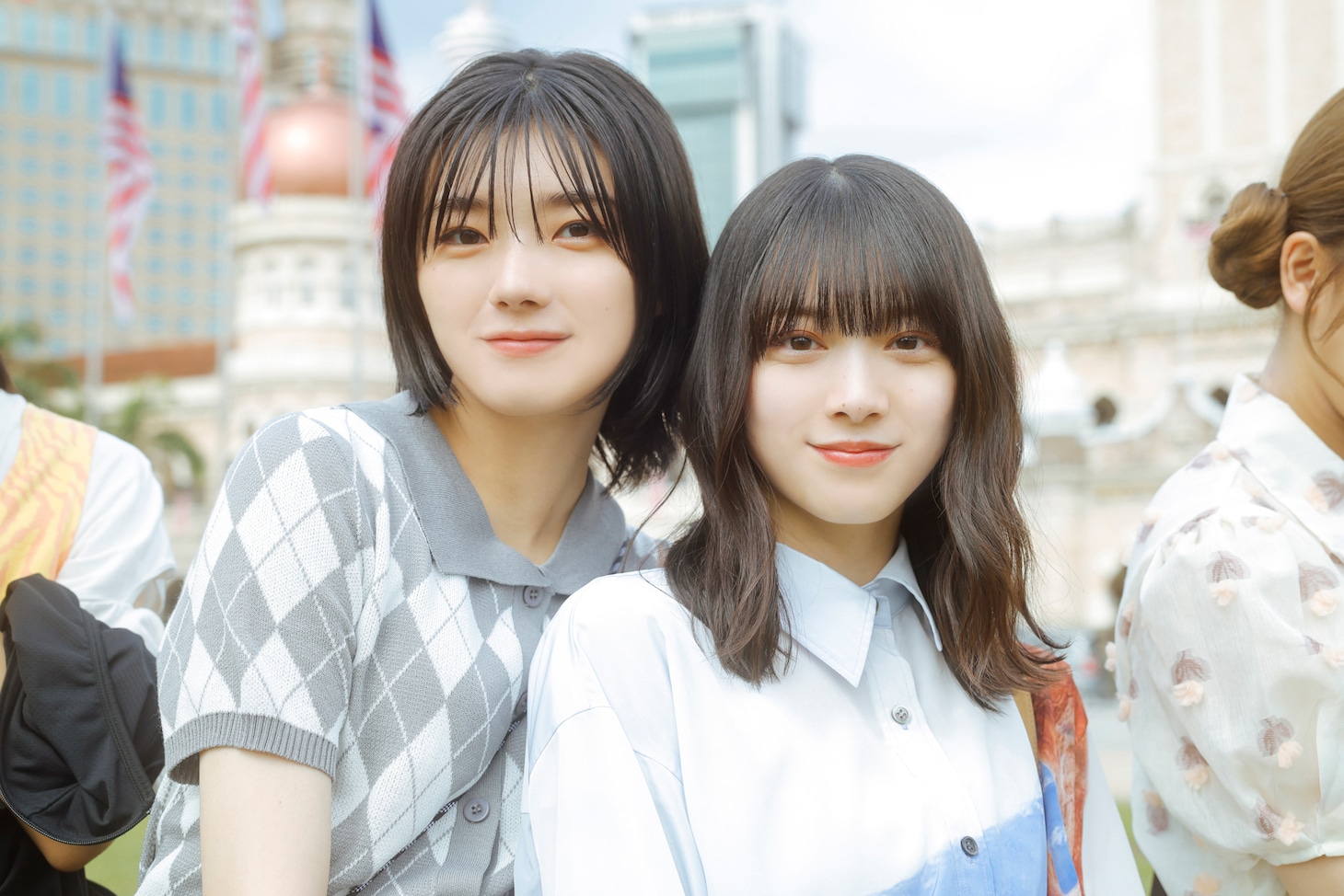 藤吉夏鈴（左）と森田ひかる（右）のツーショット。（撮影：上山陽介）