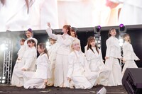 櫻坂46によるパフォーマンスの様子。（撮影：上山陽介）