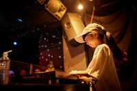 DJ RINOKAのワンマンライブの様子。
