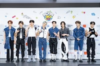 レッドカーペットに登場したStray Kids。(c)CJ ENM Co., Ltd, All Rights Reserved