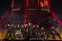 SEVENTEEN「Super」をカバーするJO1。  (c)CJ ENM Co., Ltd, All Rights Reserved