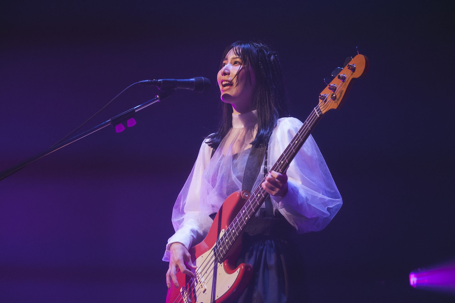 TOMOMI（B, Vo）