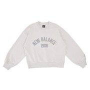 「NB Essentials Varsity スウェットクルー」