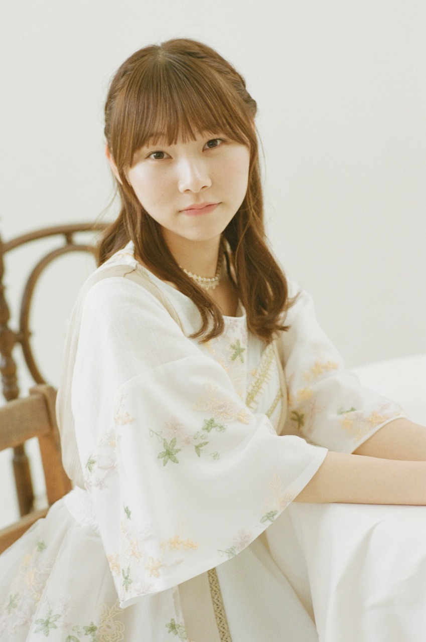 高橋里穂