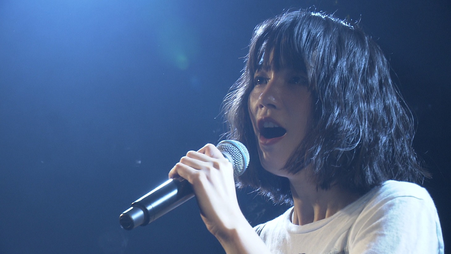 「PURSUE TOUR - 最強なんだ!!! -」大阪・梅田CLUB QUATTRO公演の様子。